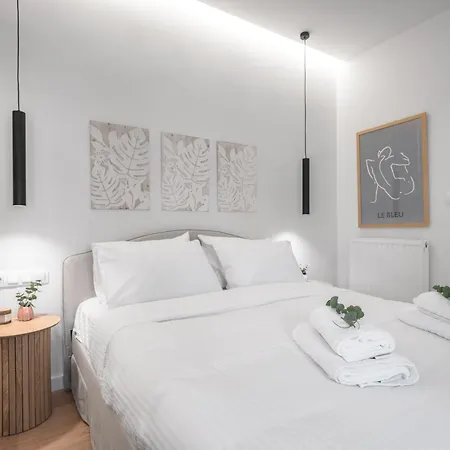 The Luxment 1' From The White Tower Thessaloniki