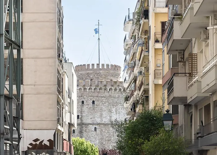The Luxment 1' From The White Tower 公寓 *