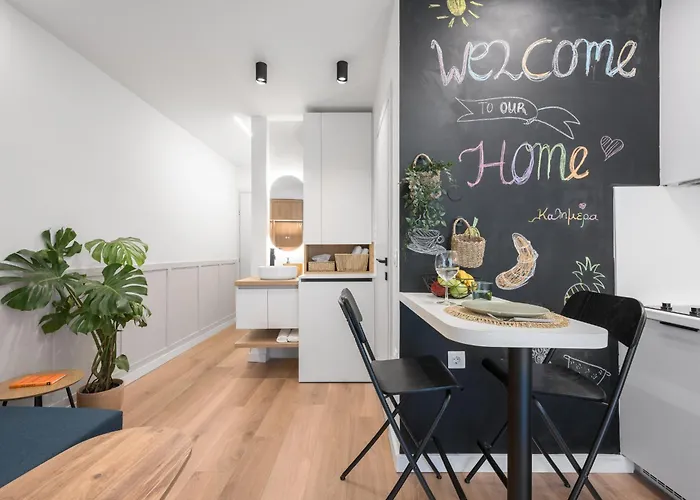 The Luxment 1' From The White Tower *